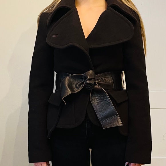 Coat - Picture 1 of 8